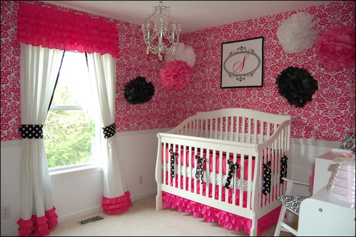 Bebek Odası Dekorasyonu Nasıl Olmalıdır?